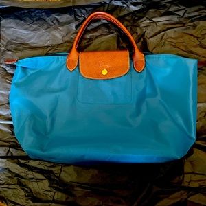 Longchamp Le Pliage Medium Nylon Short Handle Tote